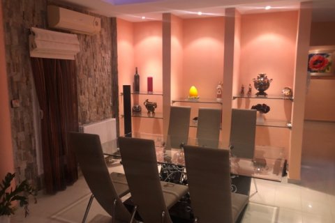 Вилла с 4 спальнями в Лимассол, Лимасол, № 38352 6