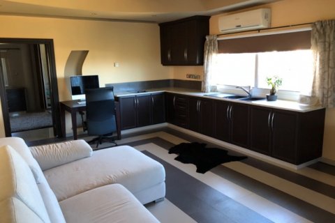 Вилла с 4 спальнями в Лимассол, Лимасол, № 38352 9