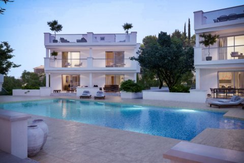 Studio Townhouse in Limassol,  No. 38351 3