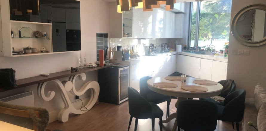 3 bedrooms Duplex in Limassol,  No. 41010