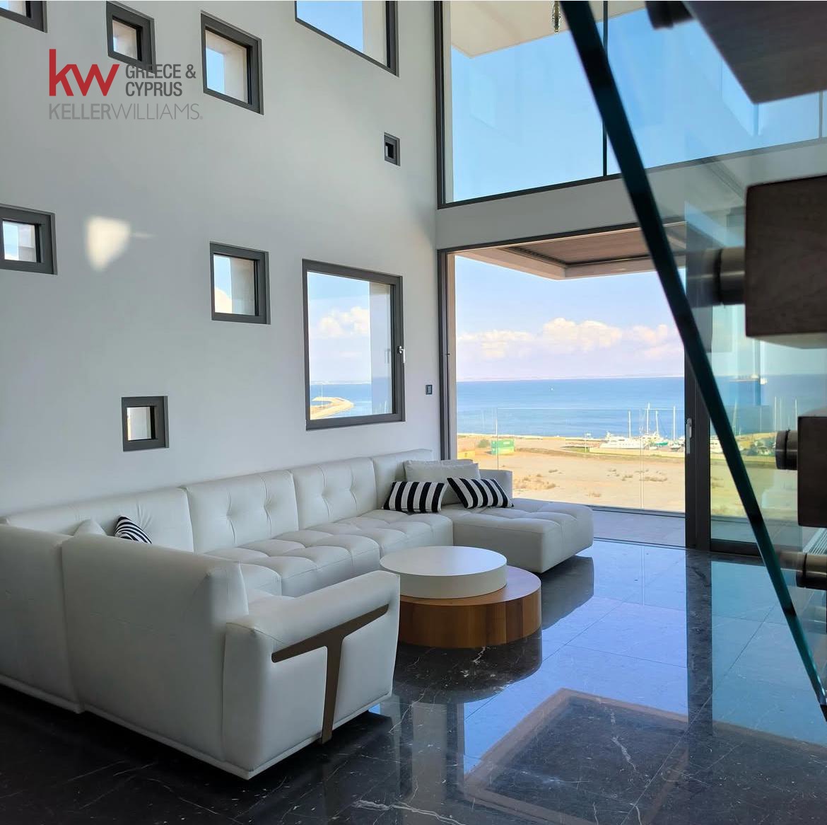 3 dormitorios Apartamento en Larnaca, Larnaka, Chipre No. 39890