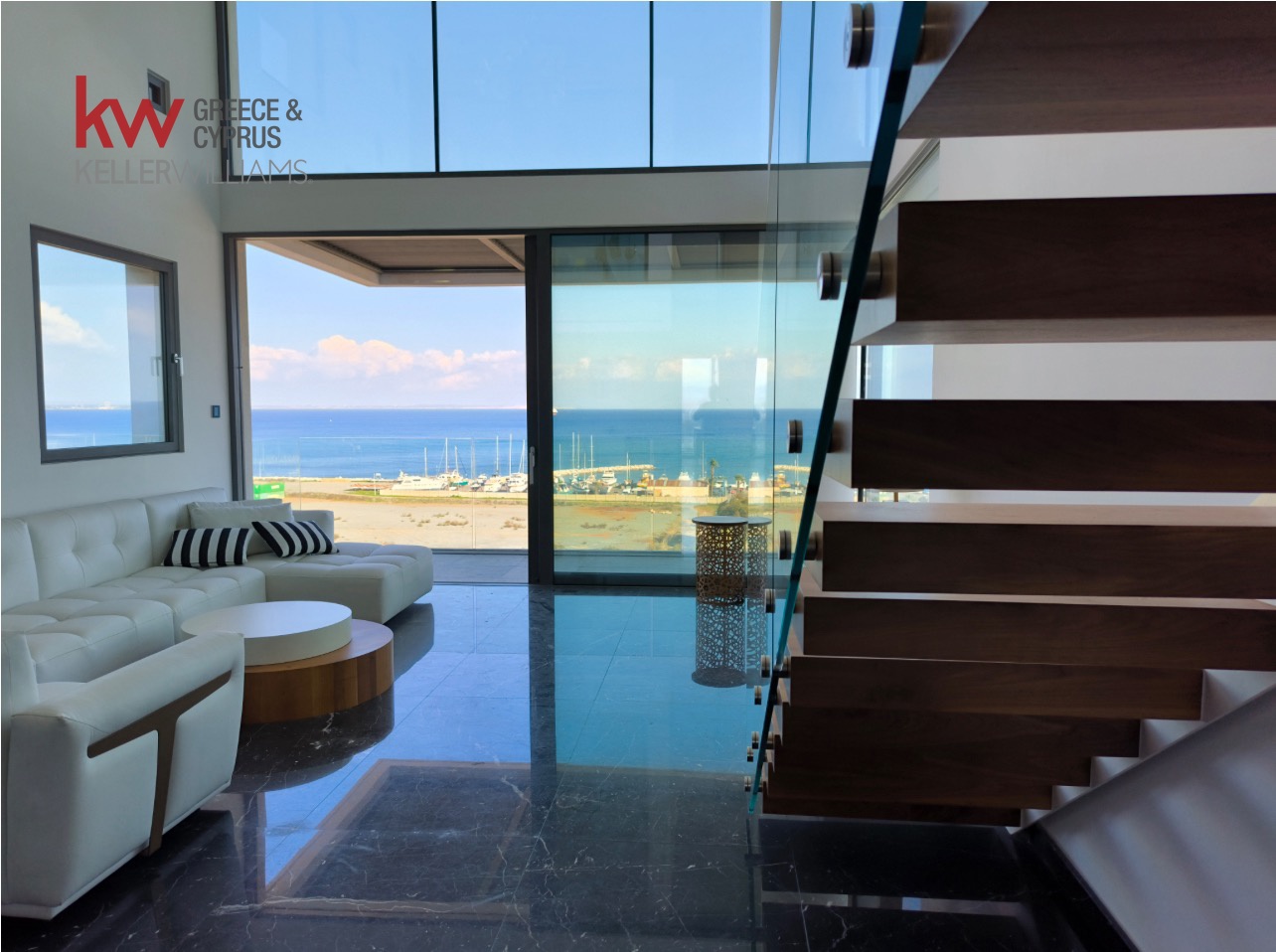 3 dormitorios Apartamento en Larnaca, Larnaka, Chipre No. 39890