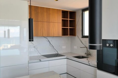 3 bedrooms Apartment in Larnaca, Larnaka,  No. 39890 10