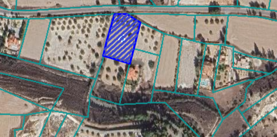 3503m2 Land in Larnaka,  No. 39886