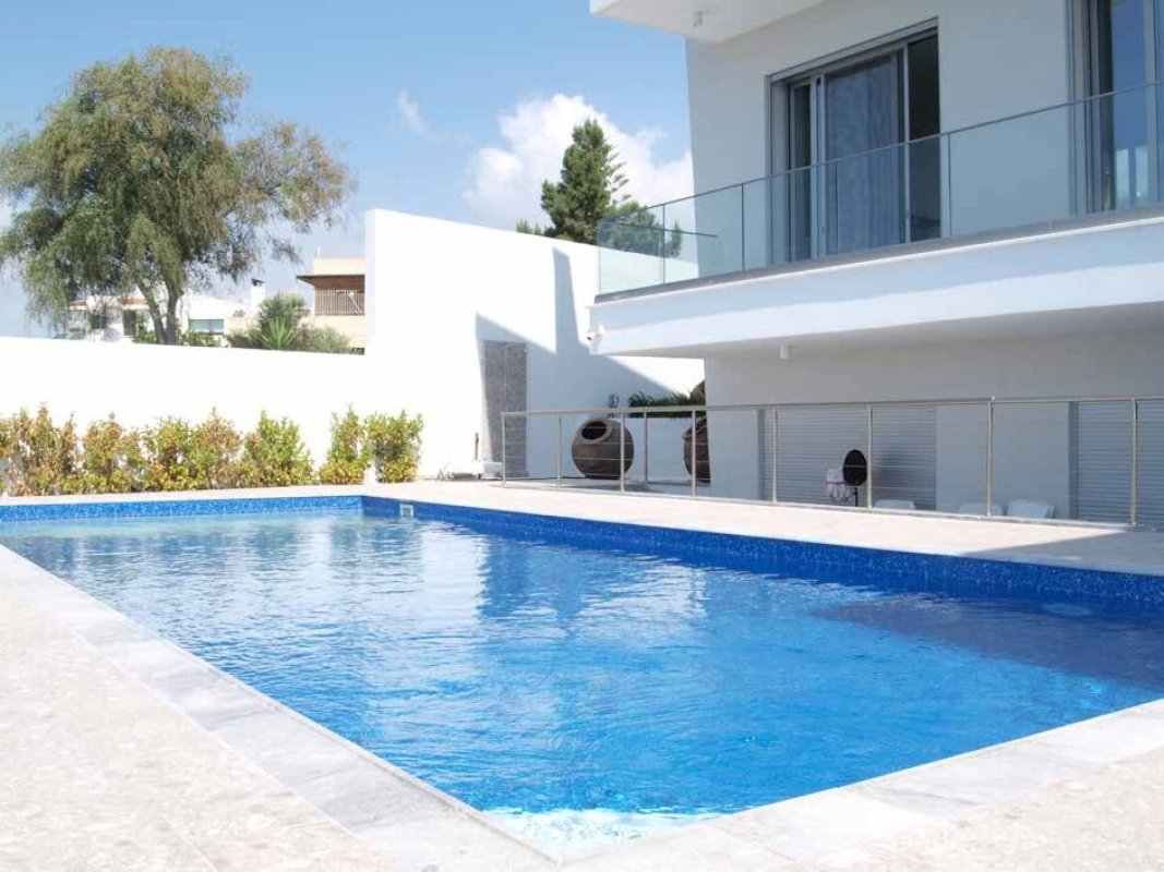3 bedrooms Villa in Limassol, Cyprus No. 38678