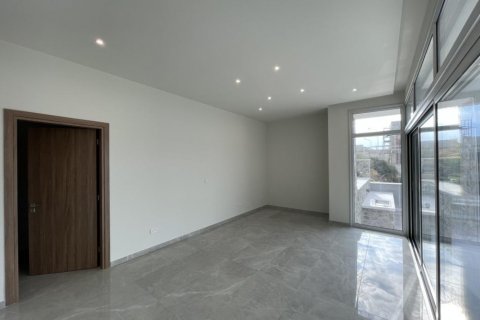 3 bedrooms Villa in Limassol,  No. 38677 4