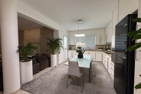 3 chambres Appartement à Germasogeia, Limassol,  No. 50404 13