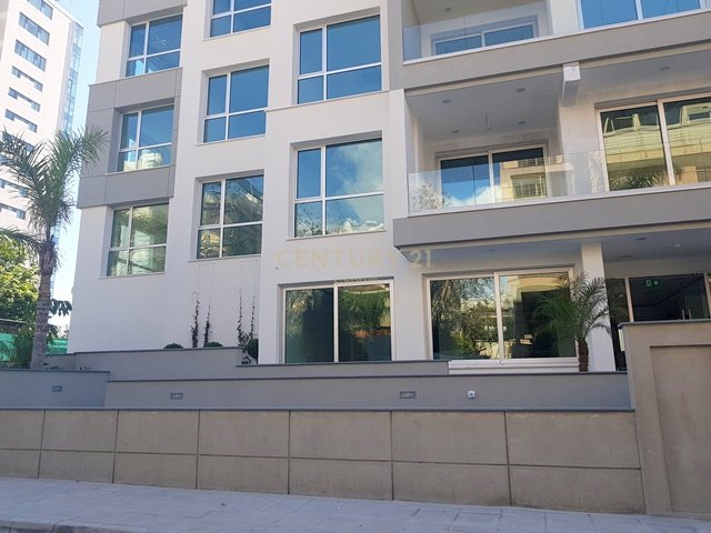 4 dormitorios Apartamento en Limassol, Chipre No. 55339