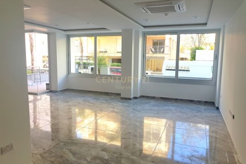 4 dormitorios Apartamento en Limassol, No. 55339