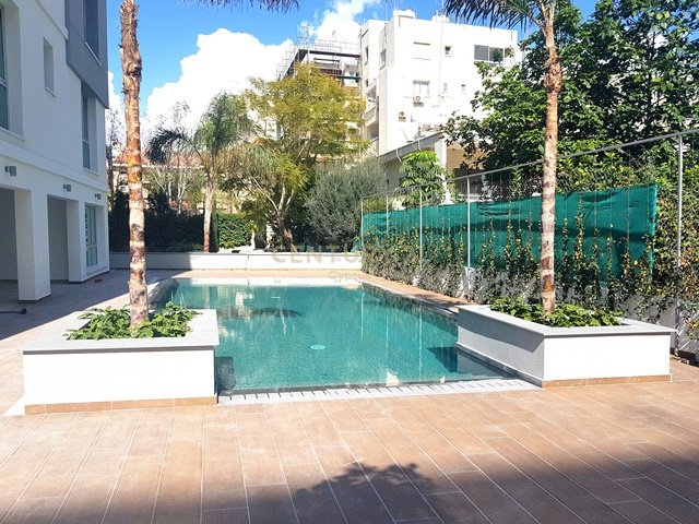4 dormitorios Apartamento en Limassol, Chipre No. 55339