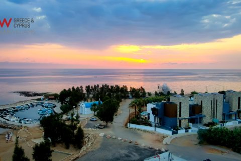 5 bedrooms Villa in Paralimni, Ammochostos,  No. 40336 11