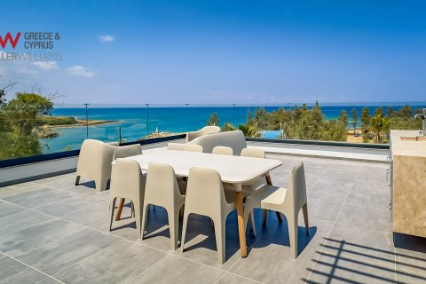 5 bedrooms Villa in Paralimni, Ammochostos,  No. 40336 26