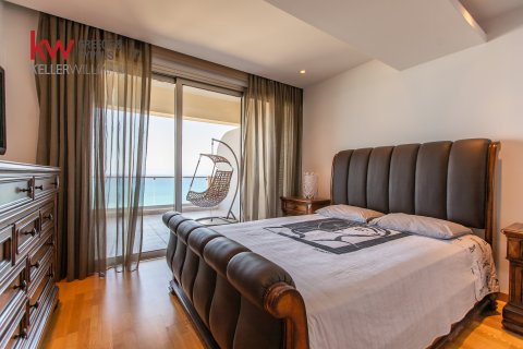 2 bedrooms Duplex in Larnaca, Larnaka,  No. 40335 20