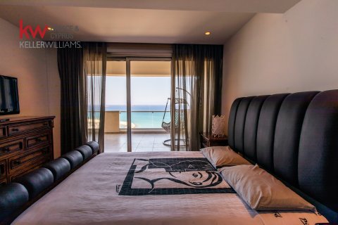 2 bedrooms Duplex in Larnaca, Larnaka,  No. 40335 21