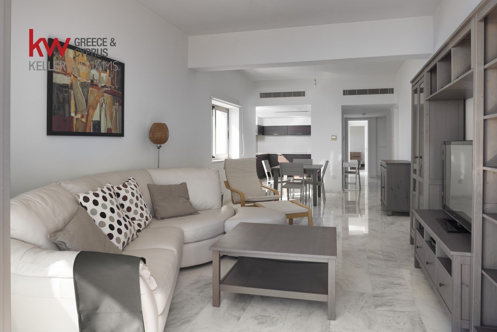 3 bedrooms Apartment in Larnaca, Larnaka, Cyprus No. 40337