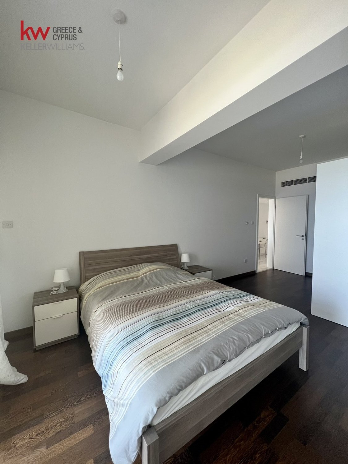 3 bedrooms Apartment in Larnaca, Larnaka, Cyprus No. 40337