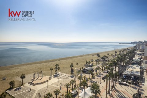 3 bedrooms Apartment in Larnaca, Larnaka,  No. 40337