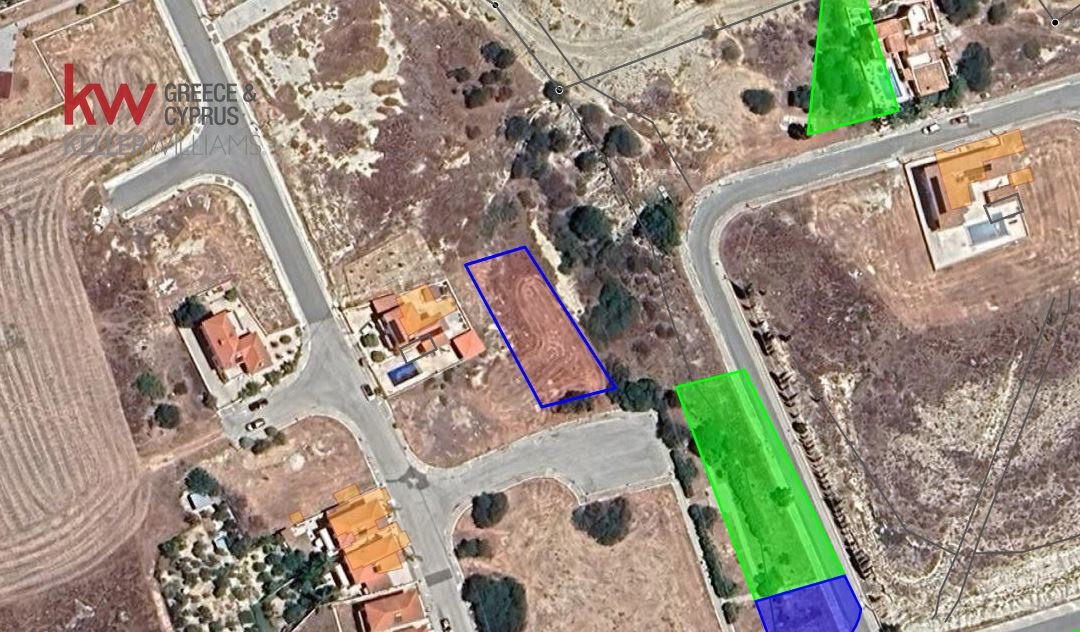 852m2 Land in Oroklini, Larnaka, Cyprus No. 40125