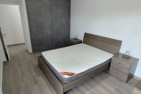 3 bedrooms Apartment in Larnaca, Larnaka, No. 40127 17