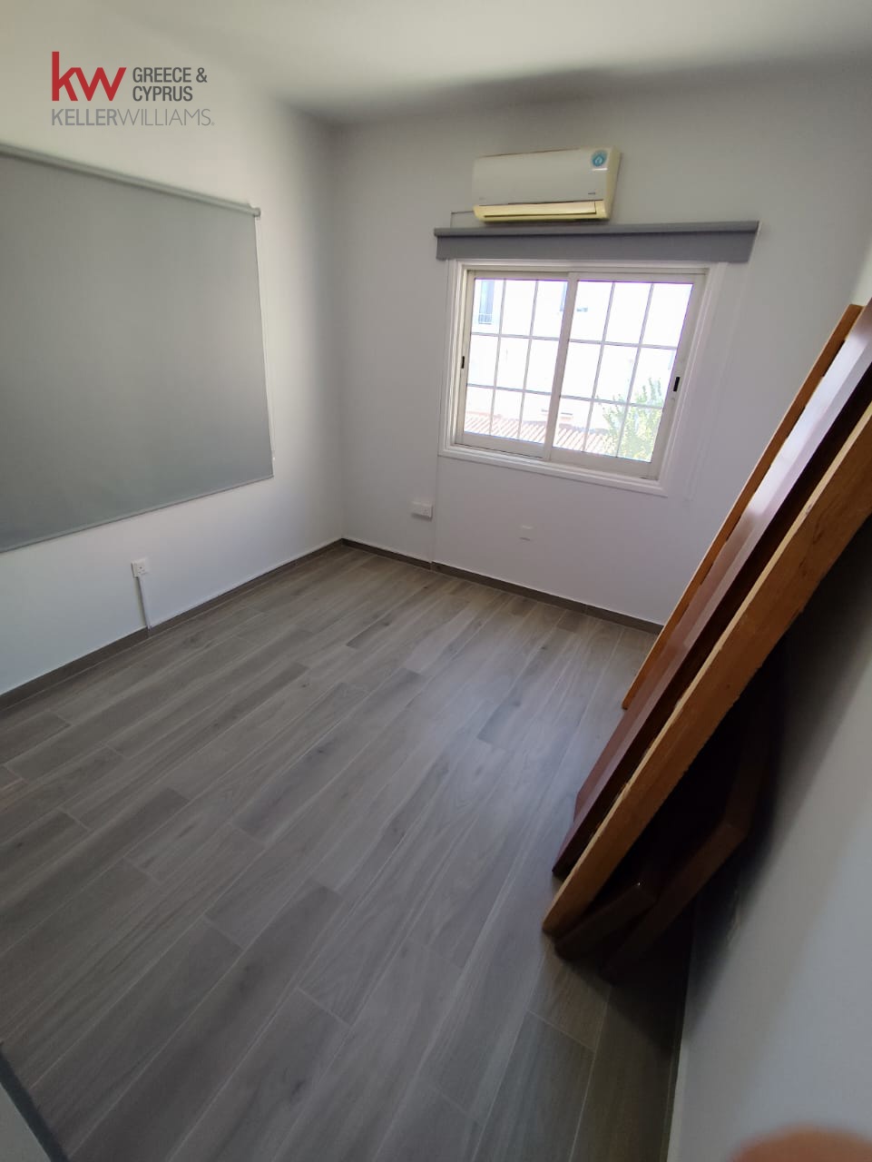 3 bedrooms Apartment in Larnaca, Larnaka, Cyprus No. 40127