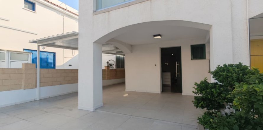 2 bedrooms Maisonette in Meneou, Larnaka,  No. 40124