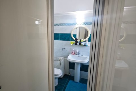 5 bedrooms Townhouse in Larnaka,  No. 40126 17