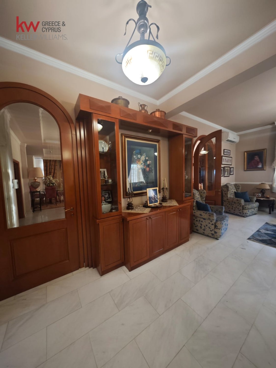 5 bedrooms Townhouse in Larnaka, Cyprus No. 40126