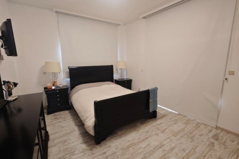 5 bedrooms Townhouse in Larnaka,  No. 40126 14