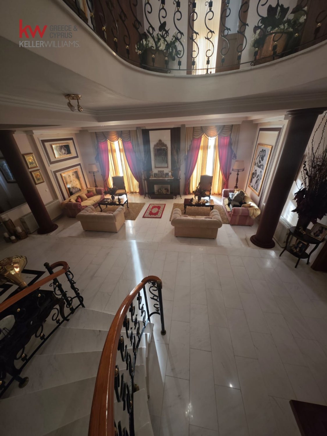 5 bedrooms Townhouse in Larnaka, Cyprus No. 40126