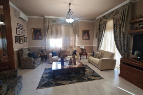 5 bedrooms Townhouse in Larnaka,  No. 40126 19