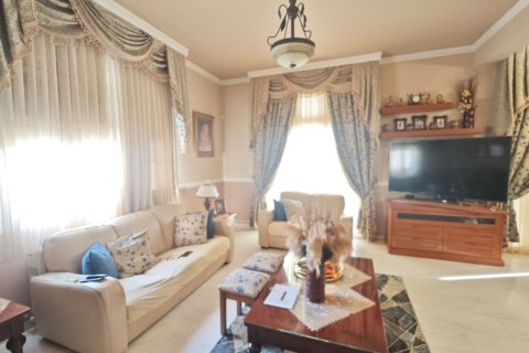 5 bedrooms Townhouse in Larnaka,  No. 40126 22