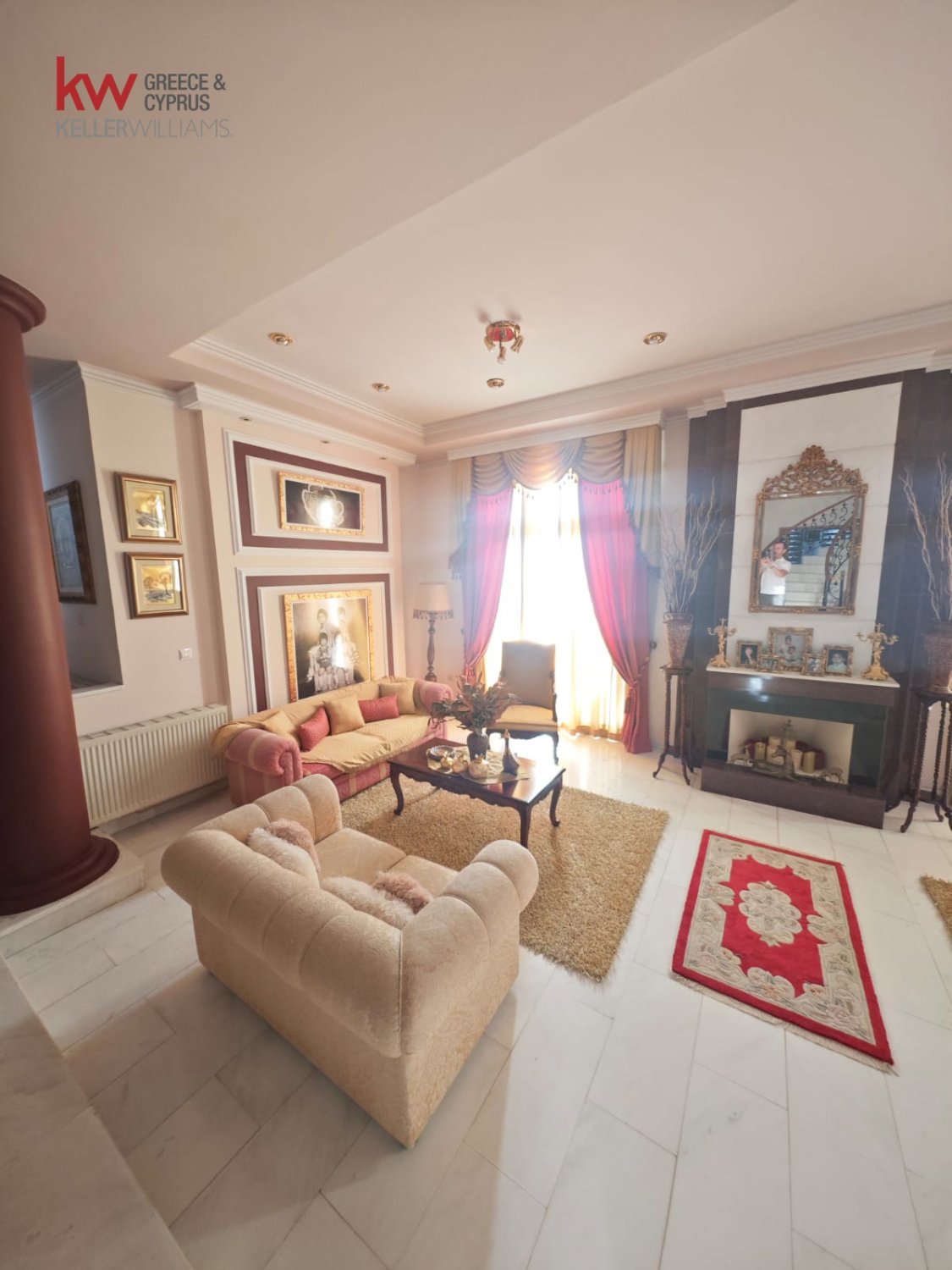 5 bedrooms Townhouse in Larnaka, Cyprus No. 40126