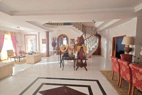 5 bedrooms Townhouse in Larnaka,  No. 40126 25