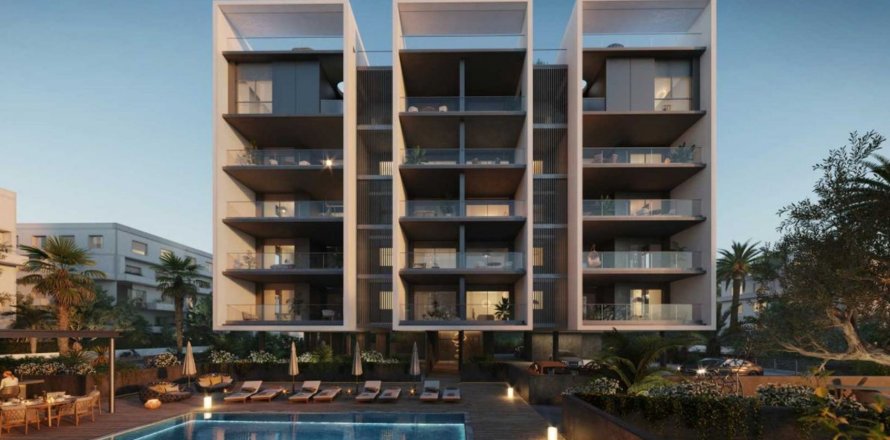 2 bedrooms Apartment in Limassol,  No. 45105