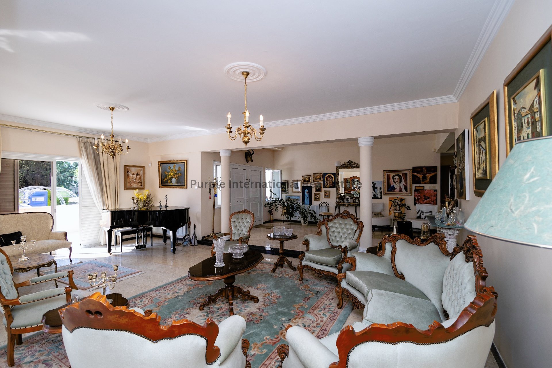 7 chambres Villa à Larnaca, Larnaka, Chypre No. 35058