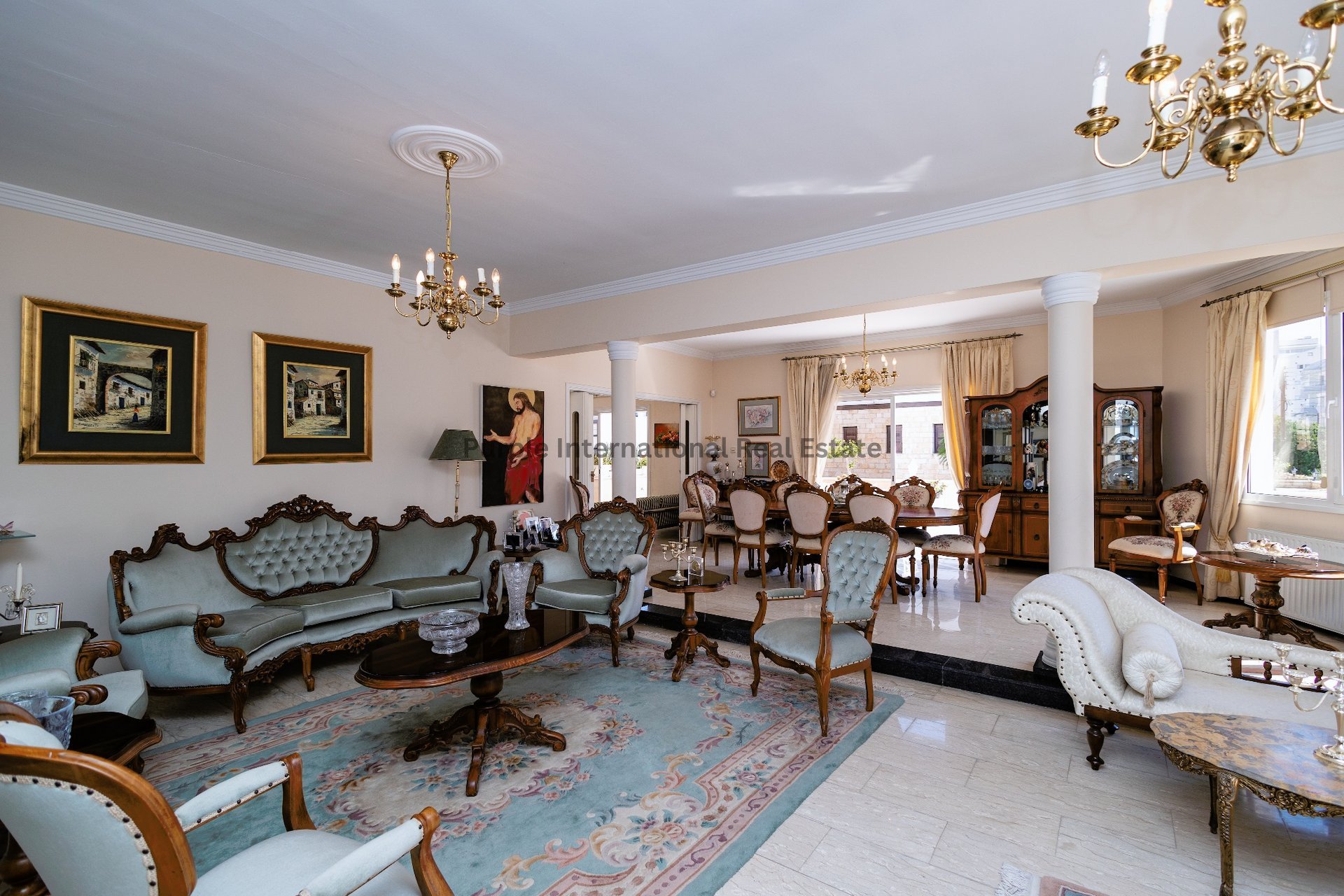 7 chambres Villa à Larnaca, Larnaka, Chypre No. 35058