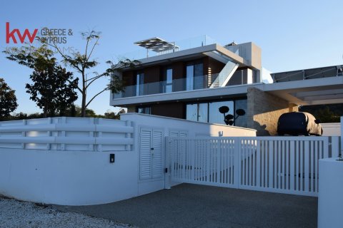 4 bedrooms Villa in Protaras, Ammochostos,  No. 40573 5