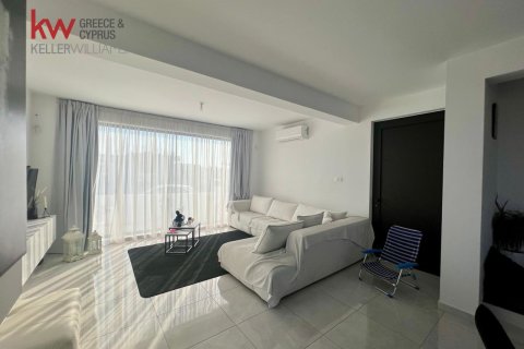 3 bedrooms Townhouse in Larnaka,  No. 40575 4