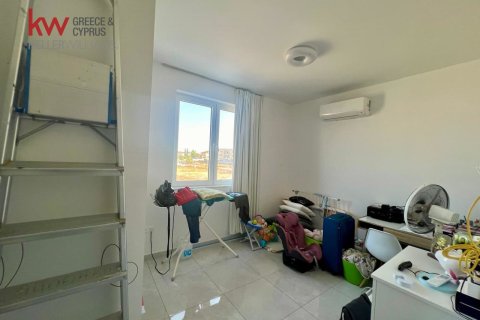 3 bedrooms Townhouse in Larnaka,  No. 40575 11