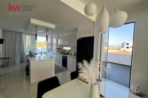 3 bedrooms Townhouse in Larnaka,  No. 40575 7