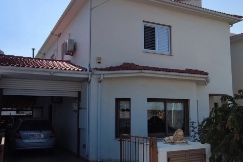 4 bedrooms Townhouse in Lakatamia, Nicosia,  No. 40577 2