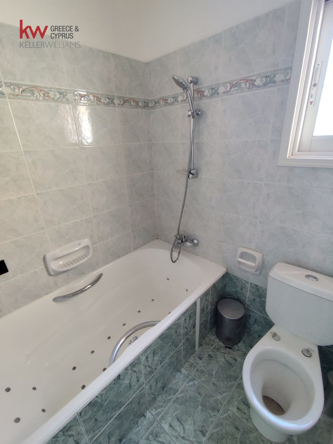 5 bedrooms Villa in Agios Georgios, Nicosia, Cyprus No. 40574