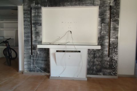 5 bedrooms Villa in Agios Georgios, Nicosia, No. 40574 24