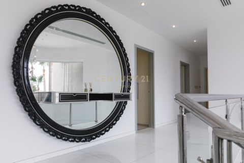 6 dormitorios Villa en Pyrgos, Limassol,  No. 55726 10