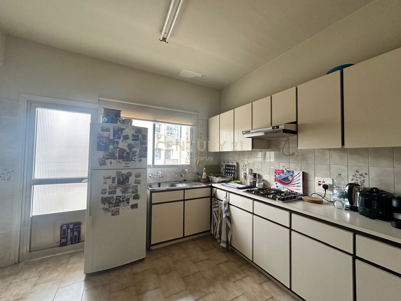 3 bedrooms Apartment in Limassol, Cyprus No. 55721