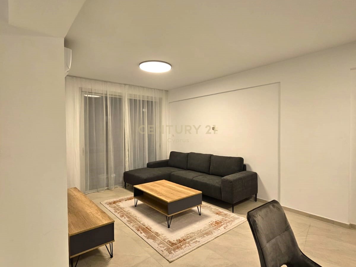 3 bedrooms Apartment in Limassol, Cyprus No. 55725