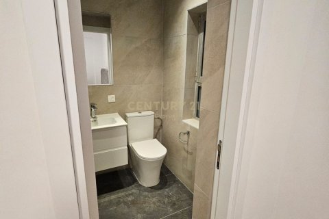 3 chambres Appartement à Limassol, No. 55725 9