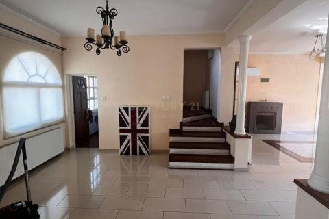 4 dormitorios Villa en Limassol,  No. 55722 2