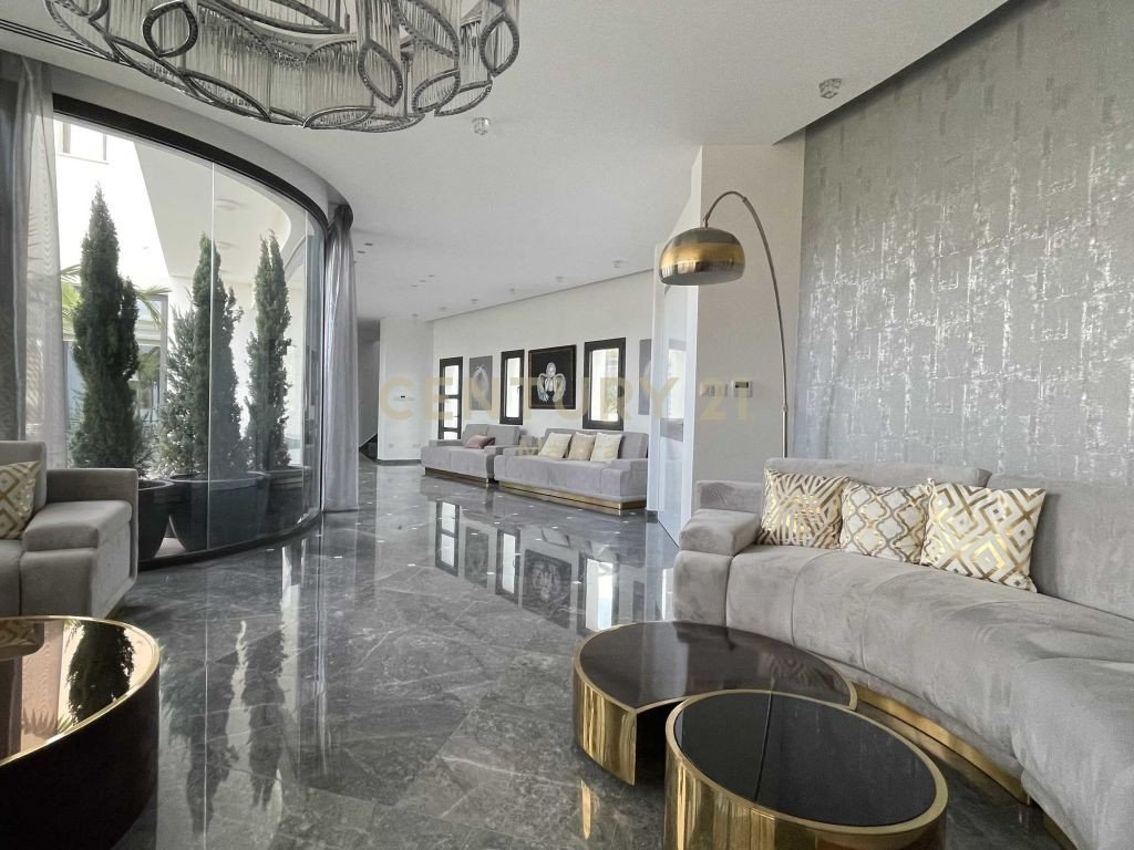 5 dormitorios Villa en Germasogeia, Limassol, Chipre No. 55723