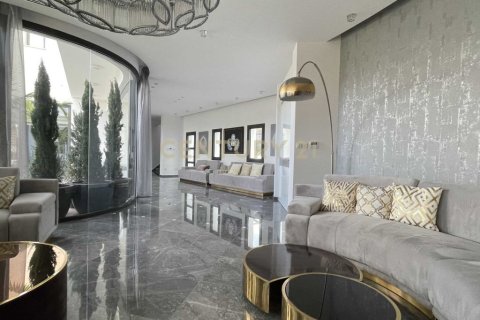 5 dormitorios Villa en Germasogeia, Limassol,  No. 55723 4